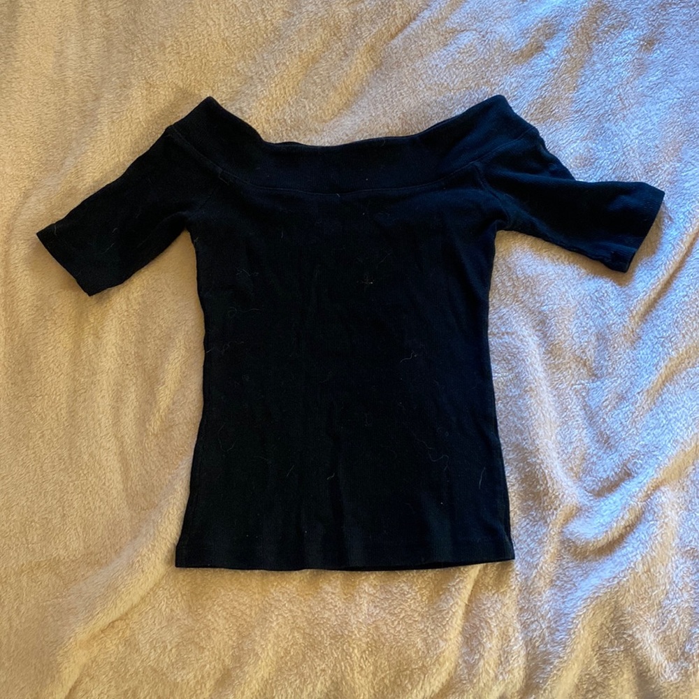 Knit Off-the-Shoulder Black Top